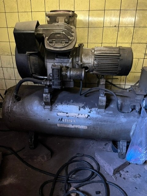 compressor atlas copco, Doe-het-zelf en Bouw, 100 liter of meer, Ophalen, Gebruikt, 6 tot 10 bar