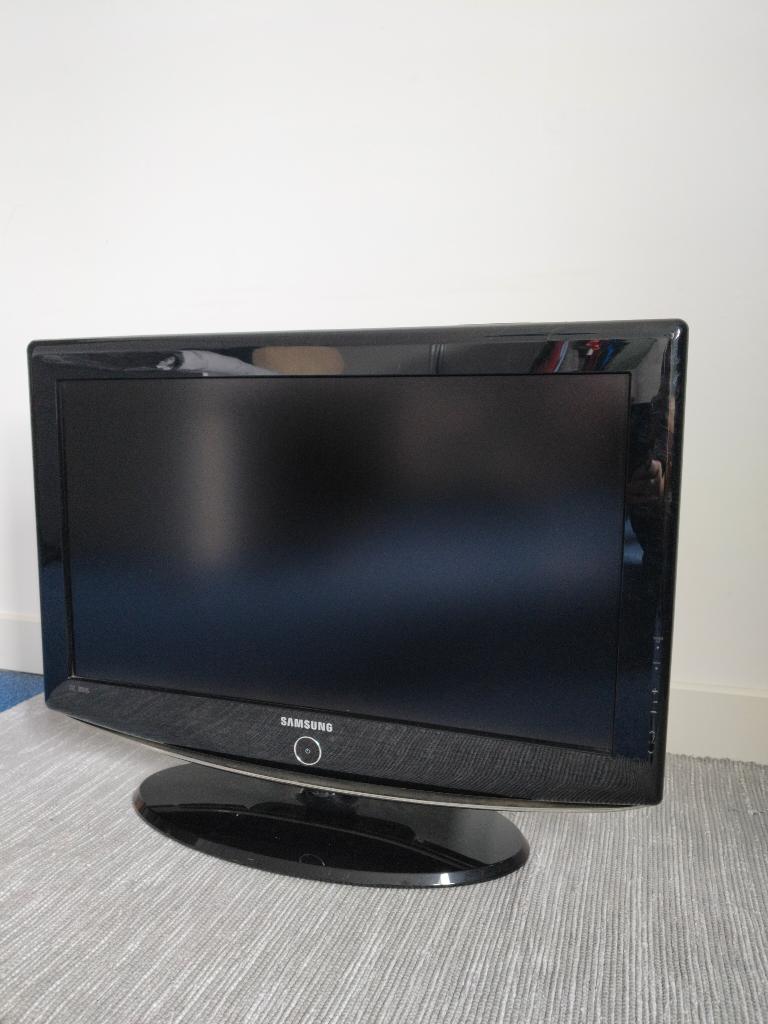 TV Samsung 26", Ophalen, Gebruikt, Samsung