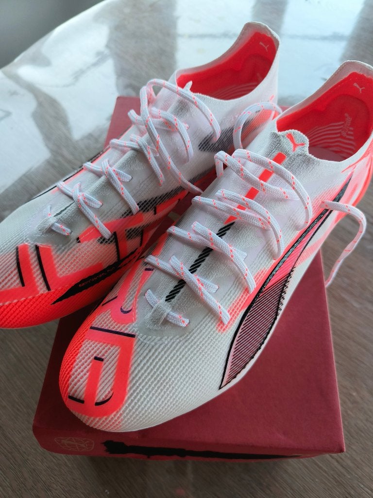 Voetbalschoenen, Sport en Fitness, Voetbal, Ophalen, Nieuw, Schoenen