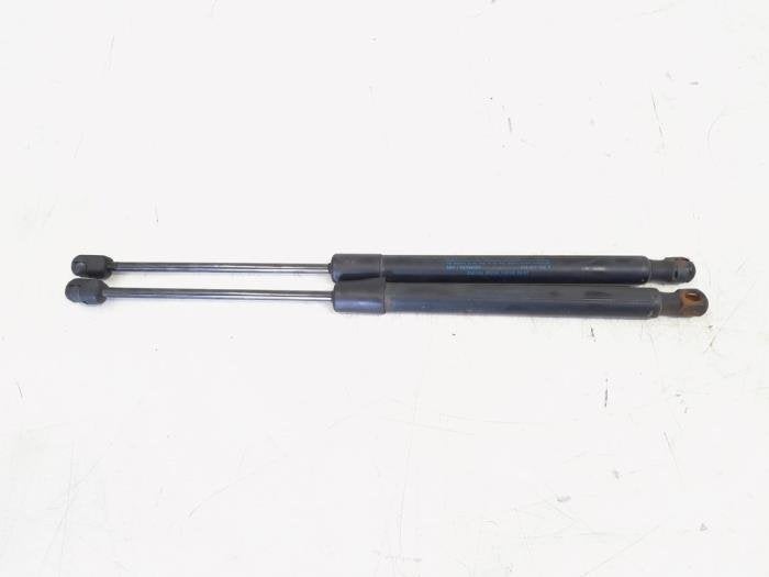 Set Gasdempers Achterklep van een Volkswagen Golf, Auto-onderdelen, Interieur en Bekleding, Gebruikt, -, Volkswagen, -