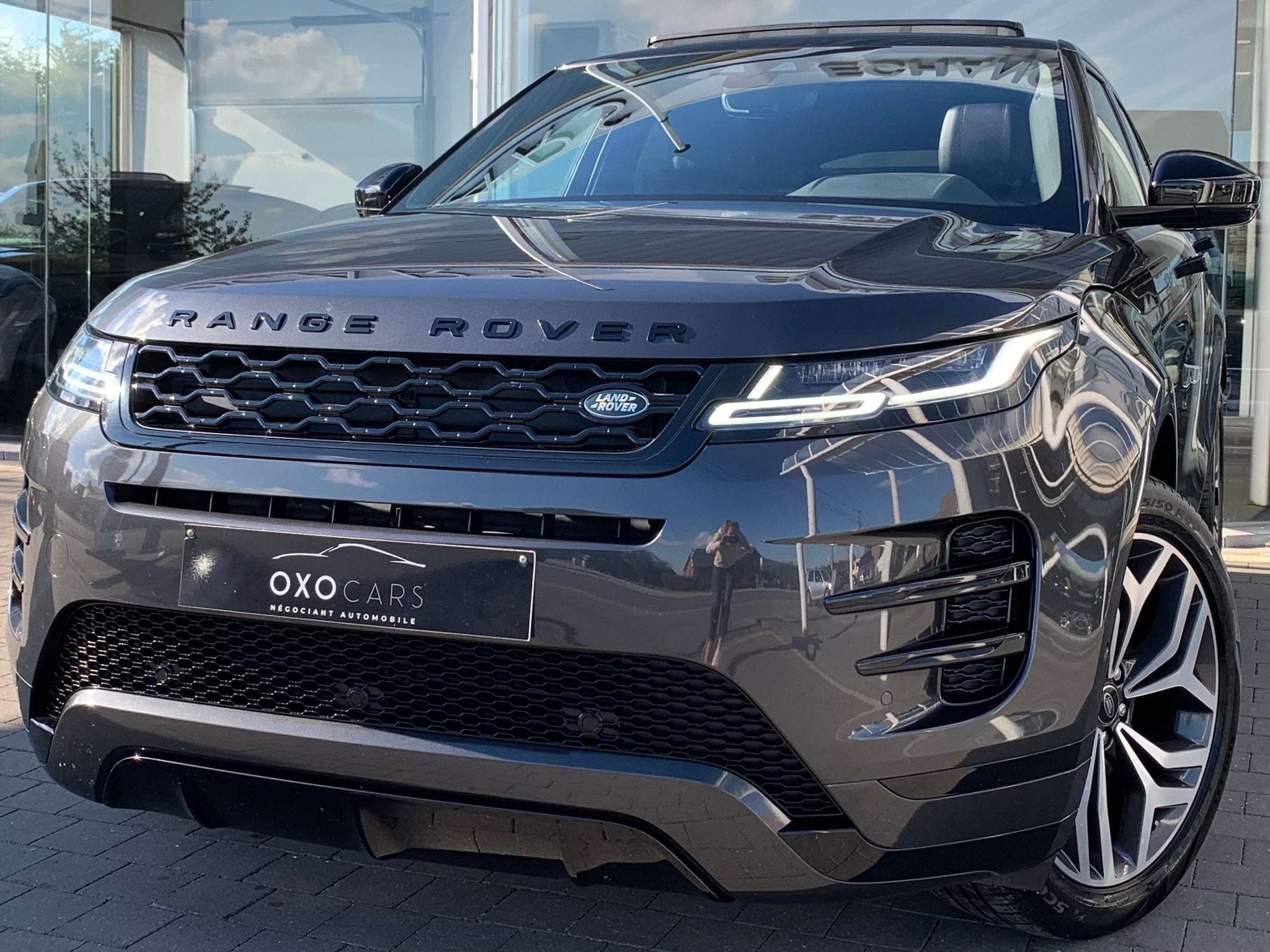 Land Rover Range Rover Evoque 2.0TD4 180CV / 4WD / R-Dynamic, Automaat, 4 cilinders, Leder, Bedrijf