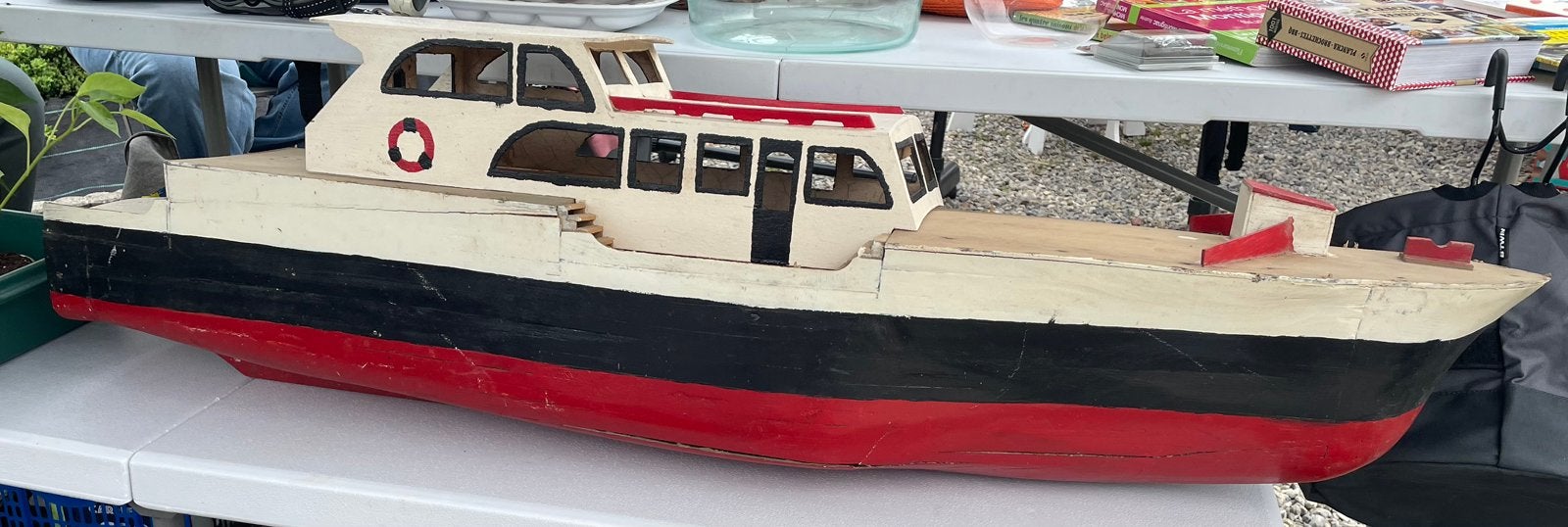 Bateau en bois décoratif à restaurer, Enlèvement, Utilisé, Plus grand que 1:32