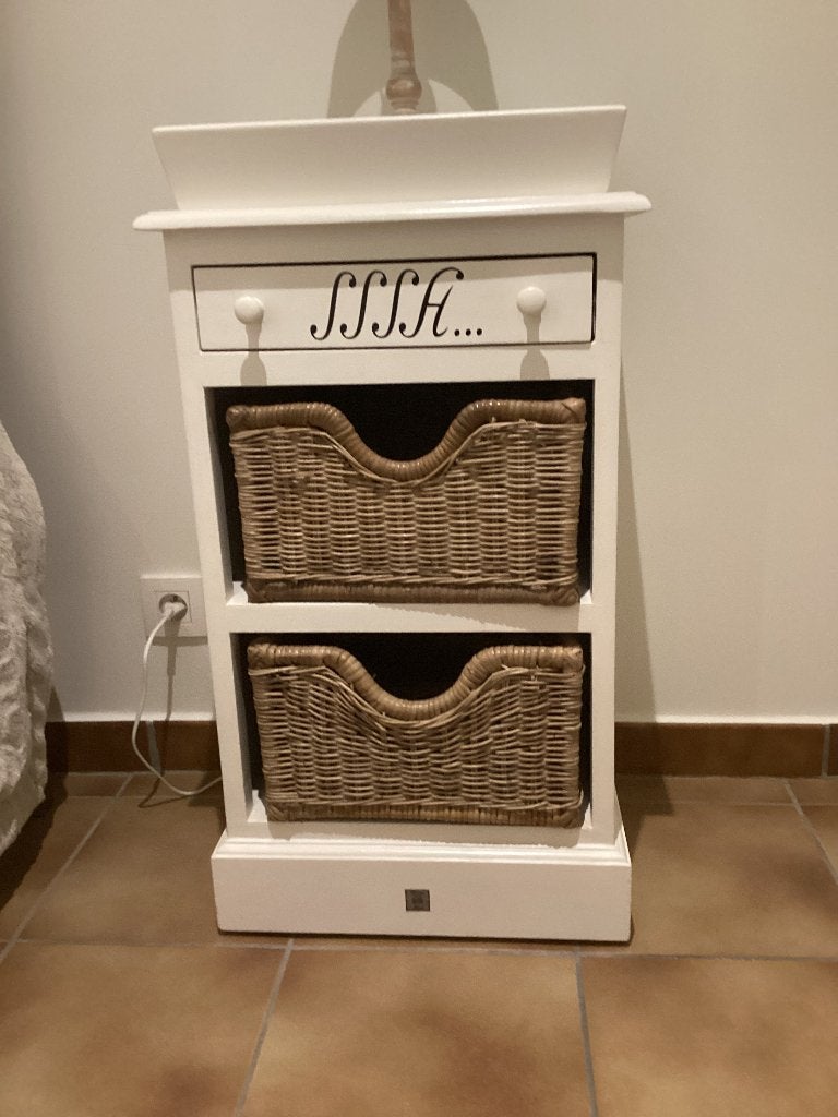 2 nachtkastjes., Ophalen, Minder dan 45 cm, Zo goed als nieuw, 70 cm of meer