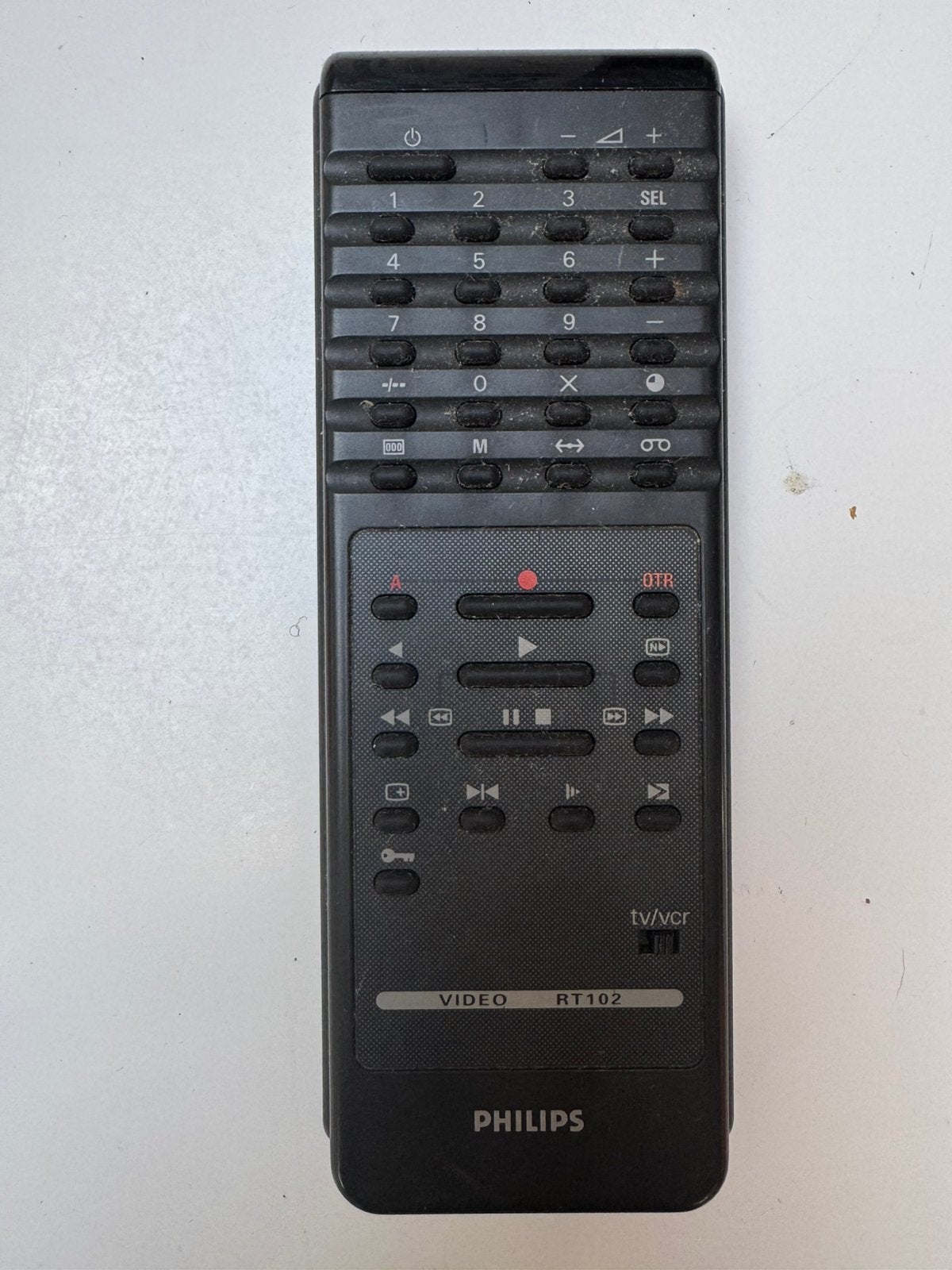 Afstandsbediening Philips Video RT102, TV, Hi-fi & Vidéo, Enlèvement ou Envoi, Utilisé, Originale, TV
