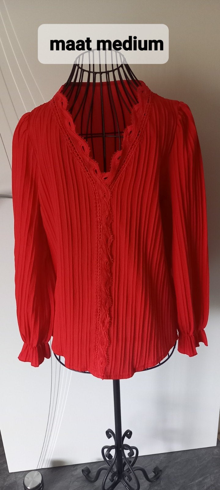 leuke bloesjes maat medium, Kleding | Dames, Ophalen of Verzenden