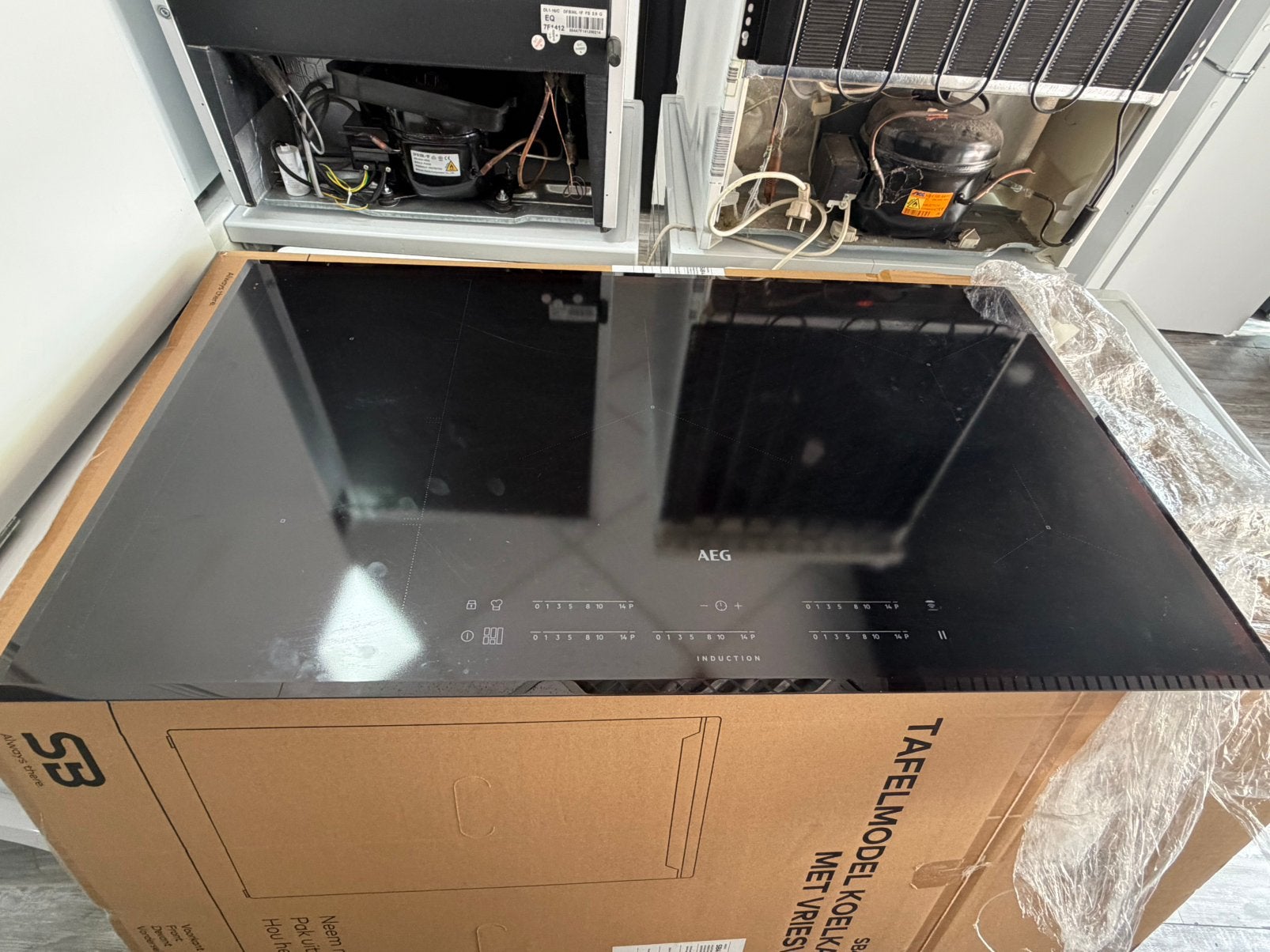AEG MaxiSense IKE9547SFB Inductiekookplaat Zo Goed Als Nieuw, Ophalen of Verzenden, Zo goed als nieuw, Energieklasse A of zuiniger