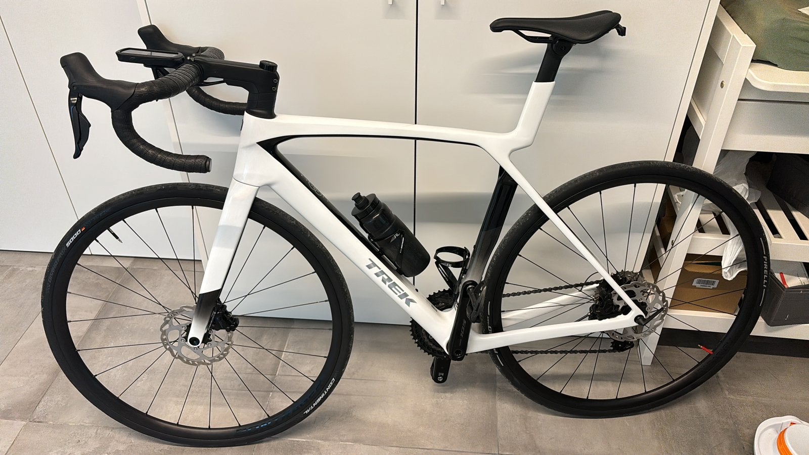 Trek Madone gen8 SL (56), Fietsen en Brommers, Ophalen, Zo goed als nieuw
