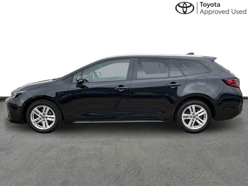 Toyota Corolla TS Dynamic | leather | carplay | tow bar, Auto's, Toyota, 121 g/km, 116 pk, Corolla, Zwart