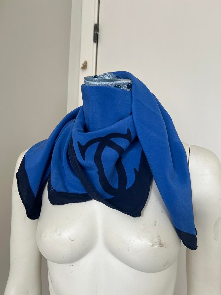 Cartier-Must de Cartier zijden sjaalpatronen 80x75cm, Ophalen of Verzenden, Gedragen, Sjaal