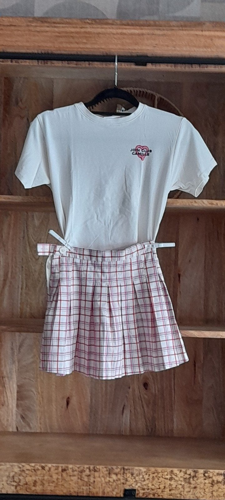 Rokje met tshirt camille 8/9j, Enfants & Bébés, Vêtements enfant | Taille 134, Ensemble, Enlèvement, Utilisé, Camille