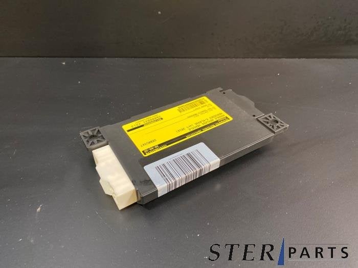 Module véhicule sans clés d'un Mercedes E-Klasse, 3 mois de garantie, Utilisé, -, -