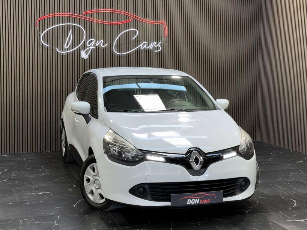 Renault Clio Clio 1.2i Collection (bj 2013), Euro 5, Stof, 4 cilinders, Sound system