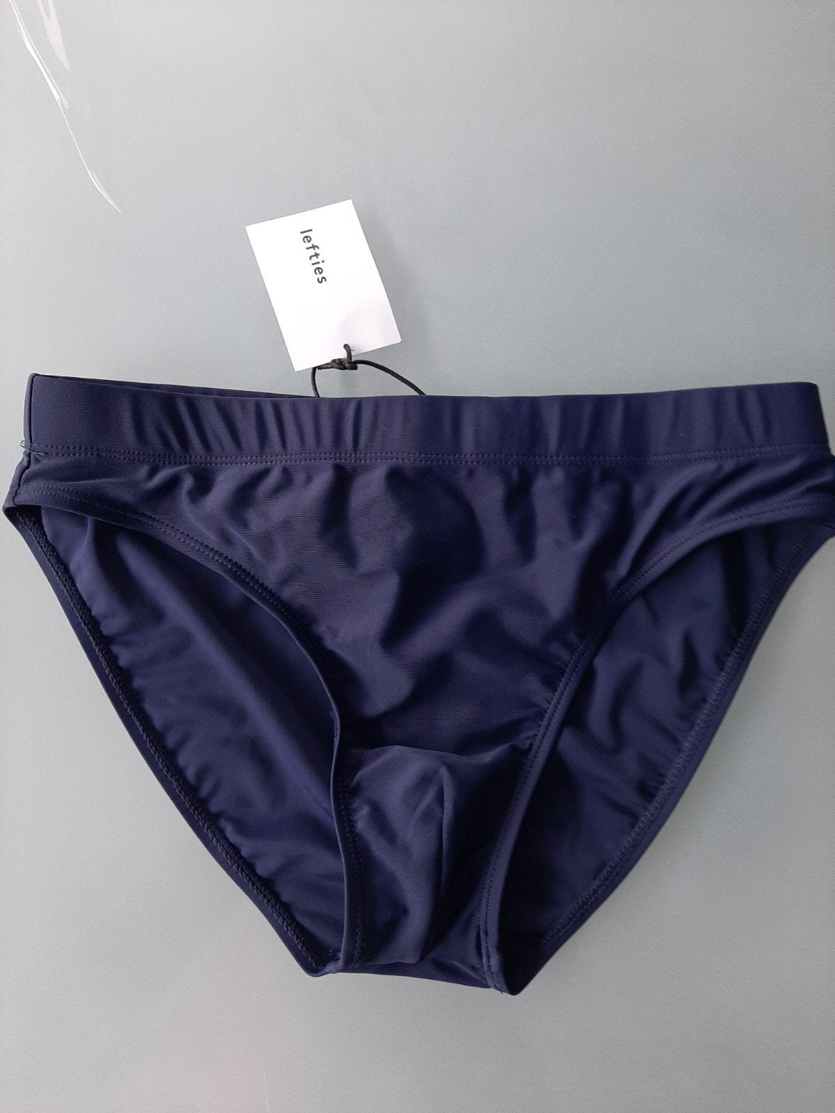 nieuw ongedragen Speedo model zwemslip mannen  Heren, Kleding | Heren, Ophalen of Verzenden, Zwemslip