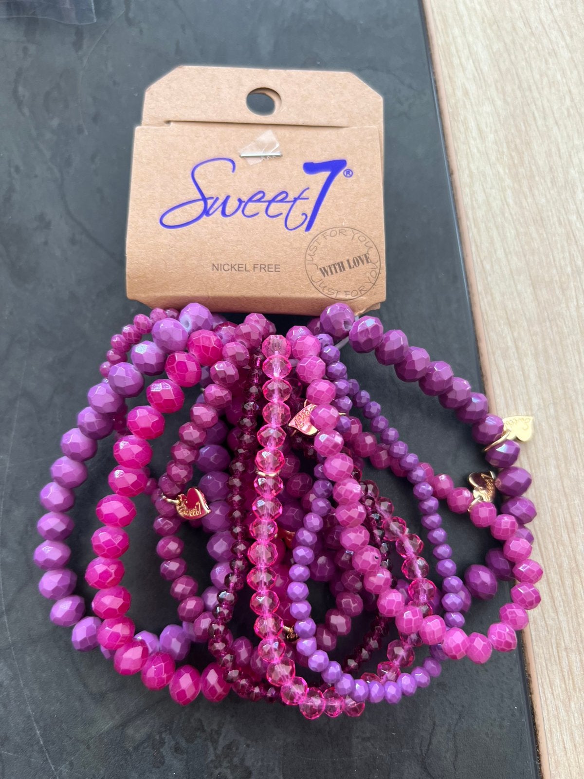 Nieuwe armbdjes sweet 7, Ophalen