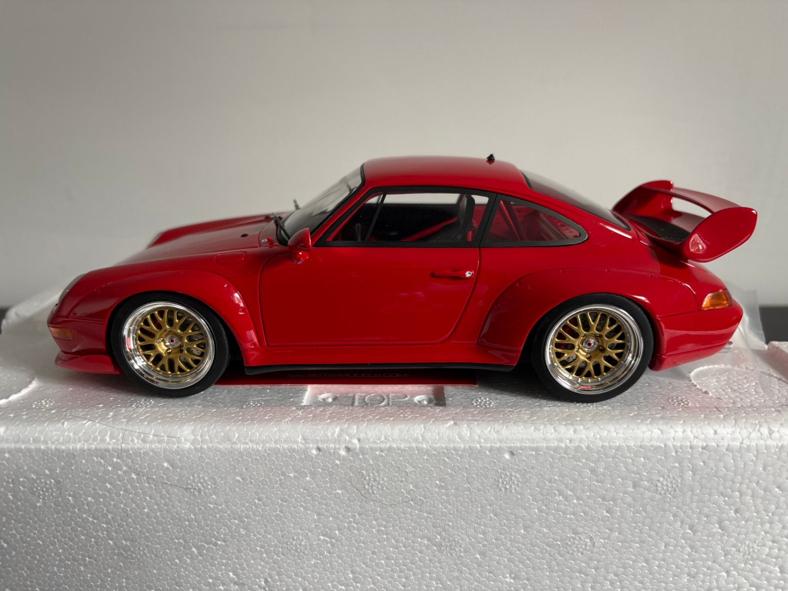 Porsche 993 GT2 1/18 GT Spirit, Enlèvement, Utilisé