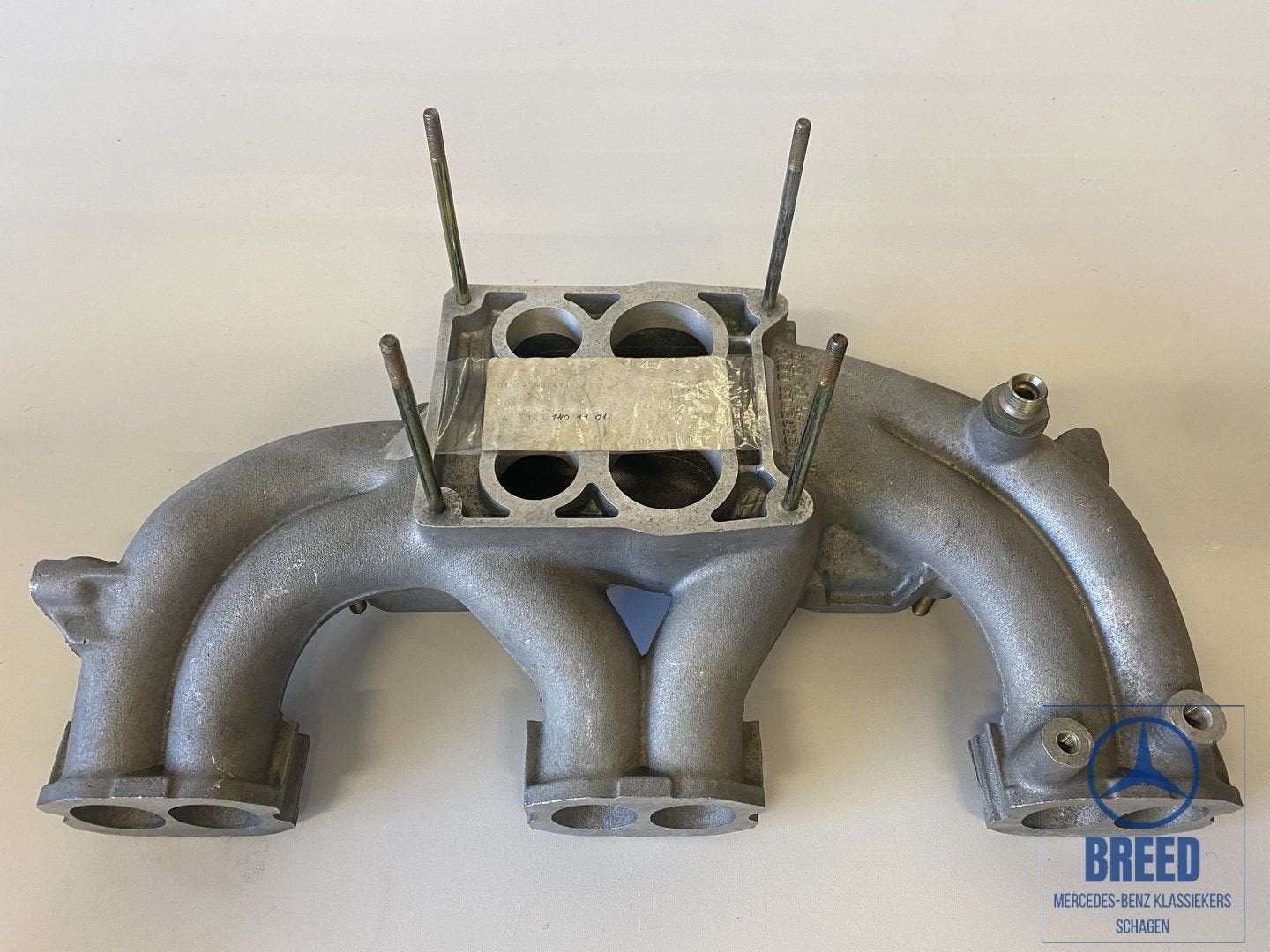 NOS inlaatspruitstuk voor Mercedes-Benz W123 250 M123.920, -, Nieuw, Ophalen of Verzenden, -