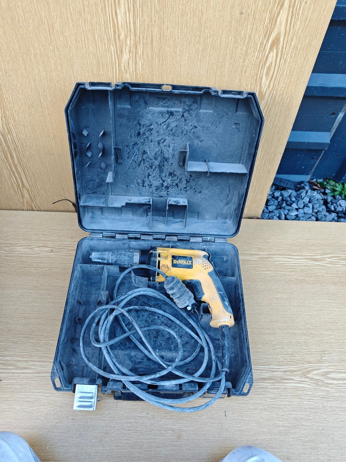 Dewalt gyprocschroef machiene, Ophalen