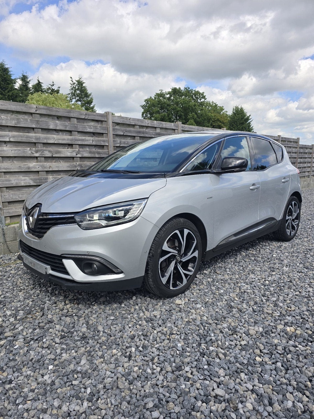 Renault scenic, Autos, Renault, Particulier, Caméra de recul, Bluetooth, Caméra, Capteur de stationnement, USB, Diesel, Enlèvement