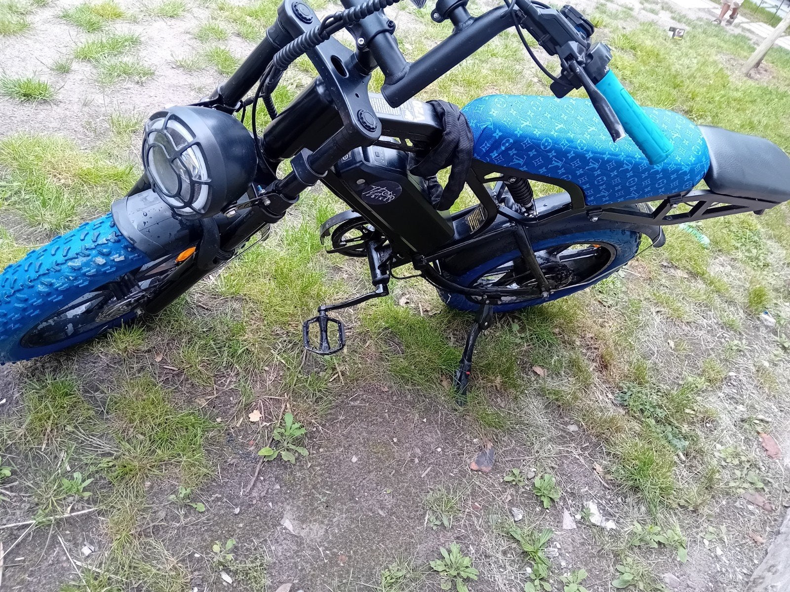 Tigris V20 Fatbike, Enlèvement