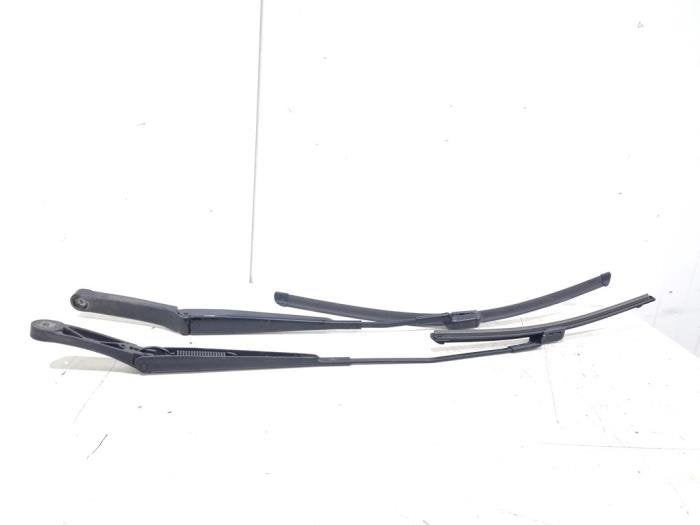 Ruitenwisserarm set van een Volkswagen Polo, Gebruikt, -, Volkswagen, -
