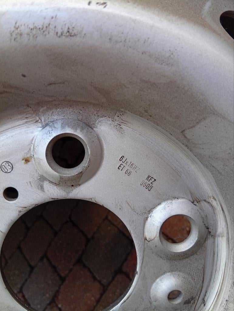 Jantes plus pneus Peugeot boxer Citroën Jumper fiat Ducato