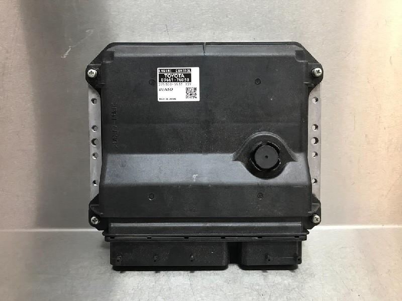 COMPUTER CONTACTSLOT Lexus CT 200h (01-2010/09-2020), Gebruikt, Lexus