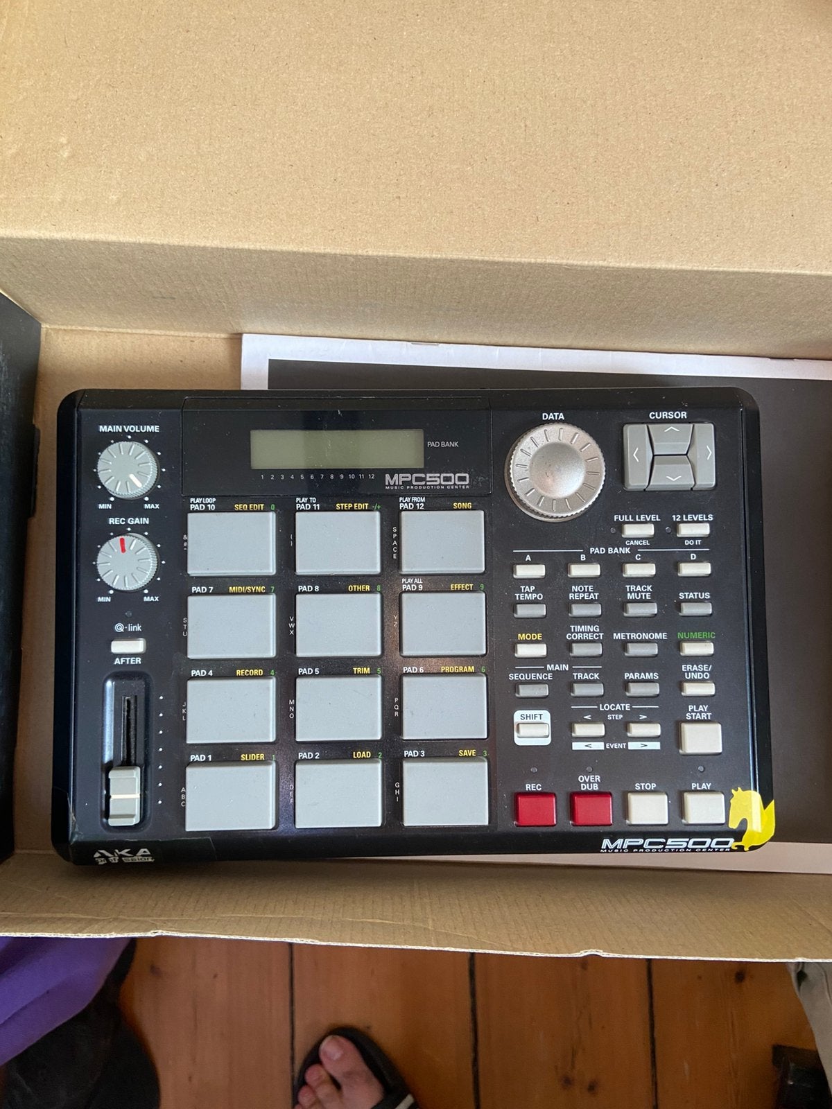 Akai MPC 500, Enlèvement ou Envoi, Utilisé