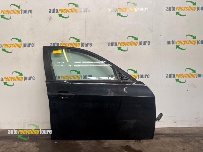 Portier 4Deurs rechts-voor van een BMW 3-Serie (475), Gebruikt, -, Deur, -