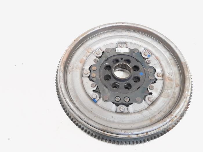 Volant moteur d'un Volkswagen Golf, Volkswagen, -, 3 mois de garantie, Utilisé
