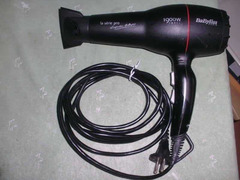 HAARDROGER BABYLISS PARIS, Enlèvement, Sèche-cheveux