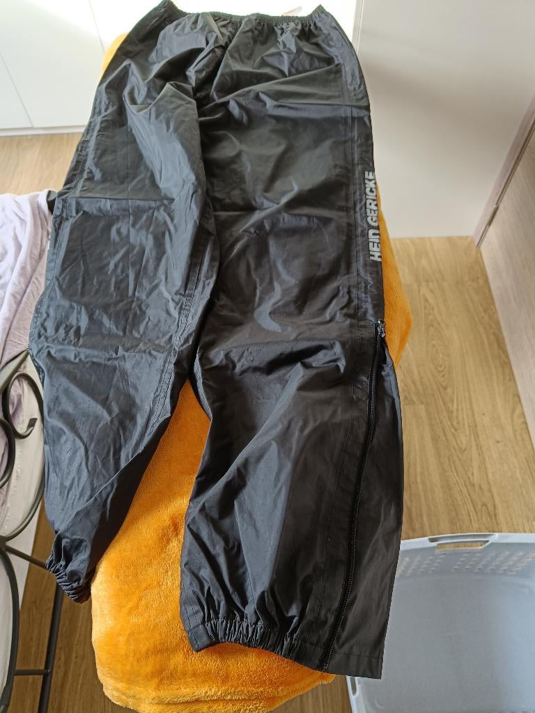Regenbroek voor over moto broek maat M dames, Ophalen, Hein Gericke, Broek | textiel, Dames