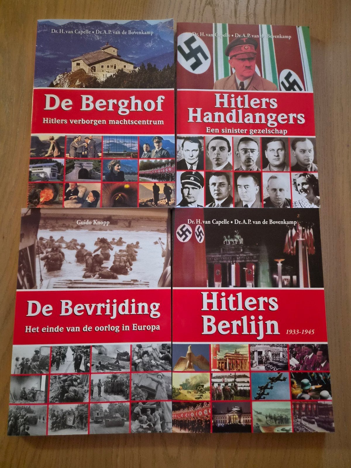 Oorlogsboeken, Ophalen