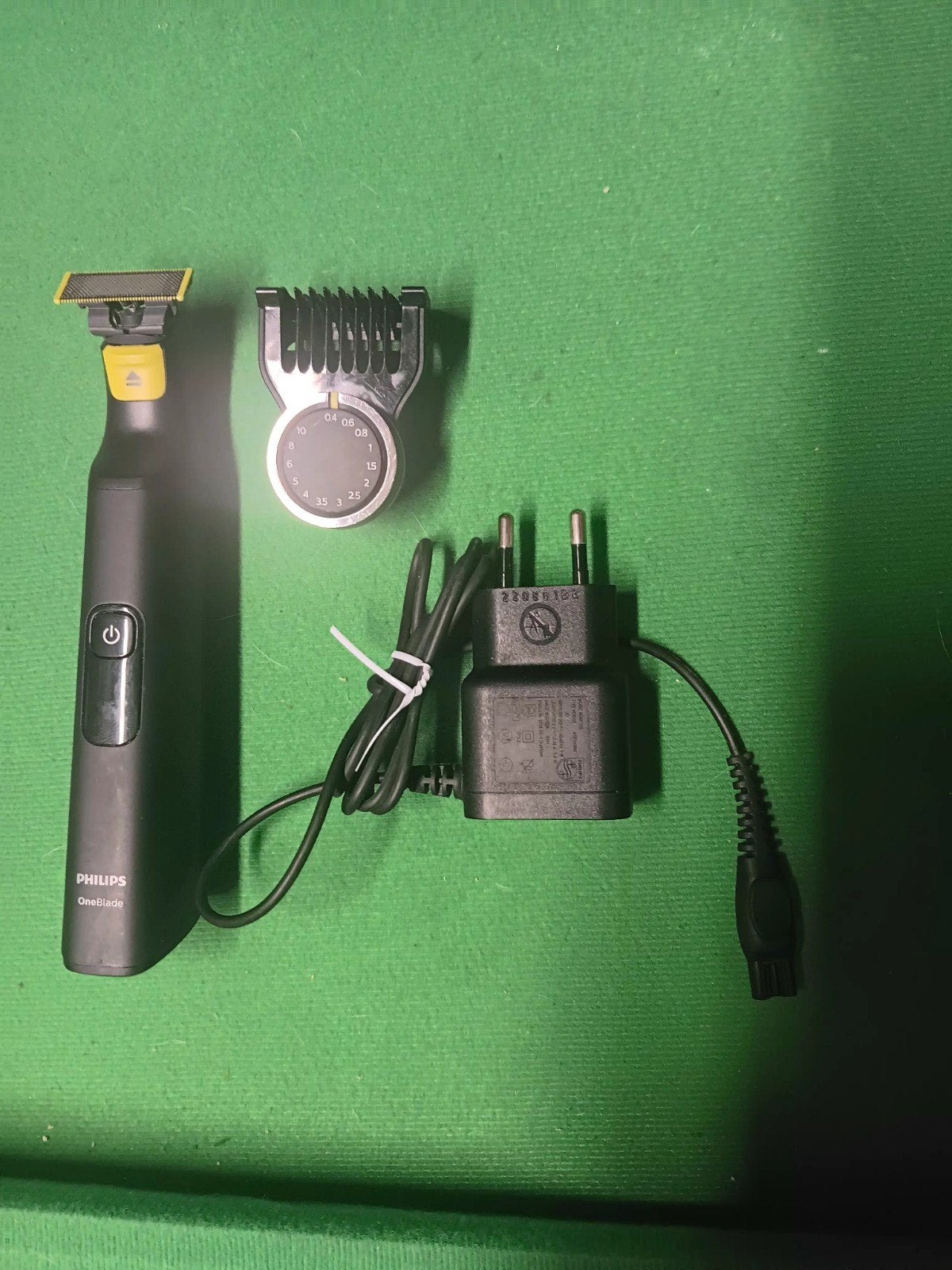 Philips oneblade zo goed als nieuw, Elektronische apparatuur, Persoonlijke Verzorgingsapparatuur, Ophalen of Verzenden, Zo goed als nieuw