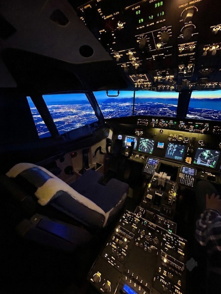 Word piloot in een echte Boeing 737-800 cockpit (regio Mol), Ophalen, Nieuw, Overige merken
