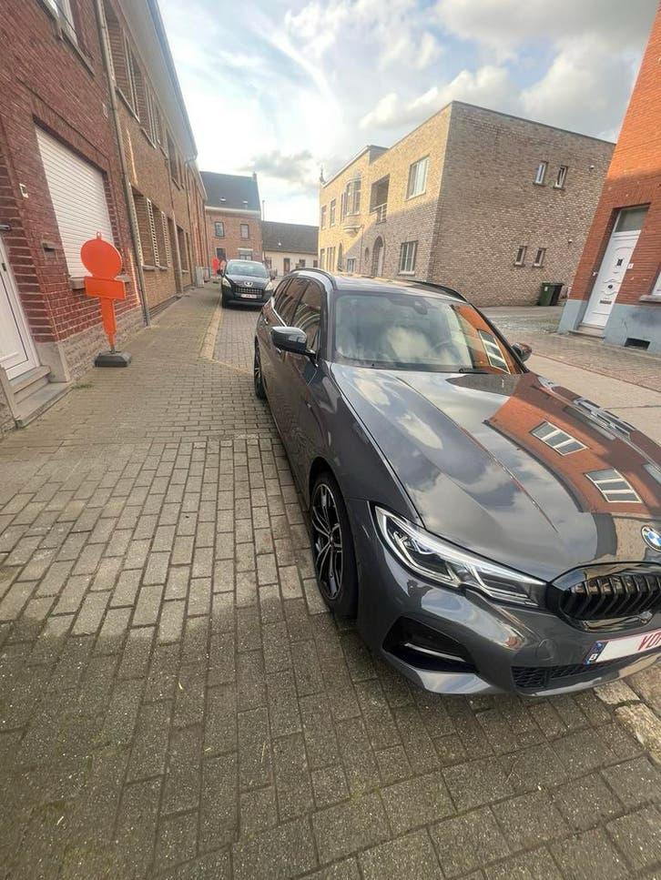 Bmw330e touring M sportpakket, Autos, Cuir, Argent ou Gris, Achat, 218 kW