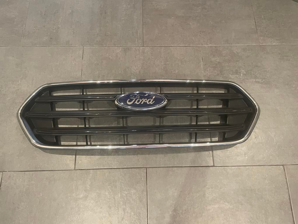 Calandre ford custion edition TITANIUM, Neuf, Pare-chocs, Enlèvement, Ford