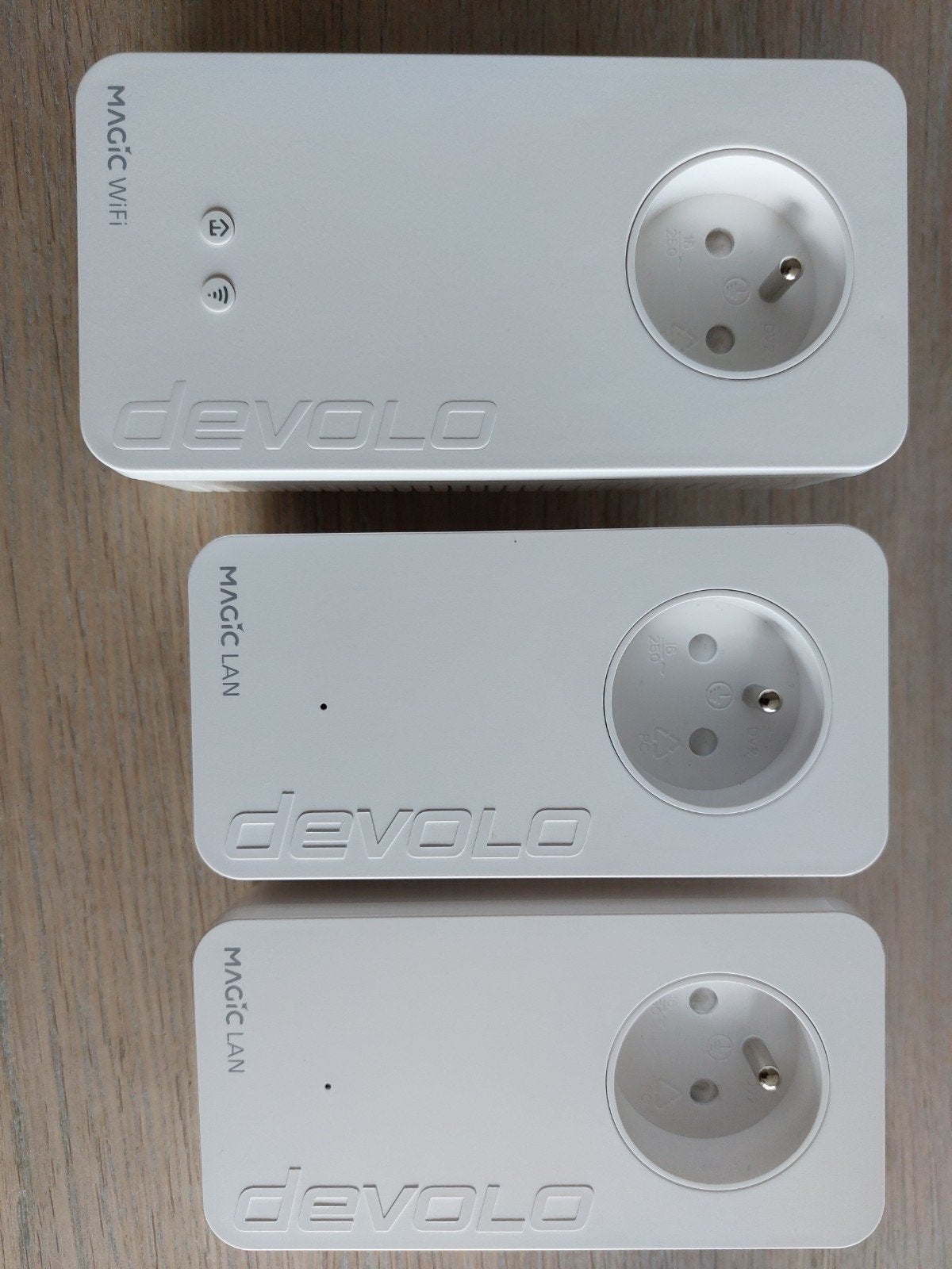 Devolo Magic WiFi/LAN Powerline set, Informatique & Logiciels, Enlèvement, Comme neuf, Devolo