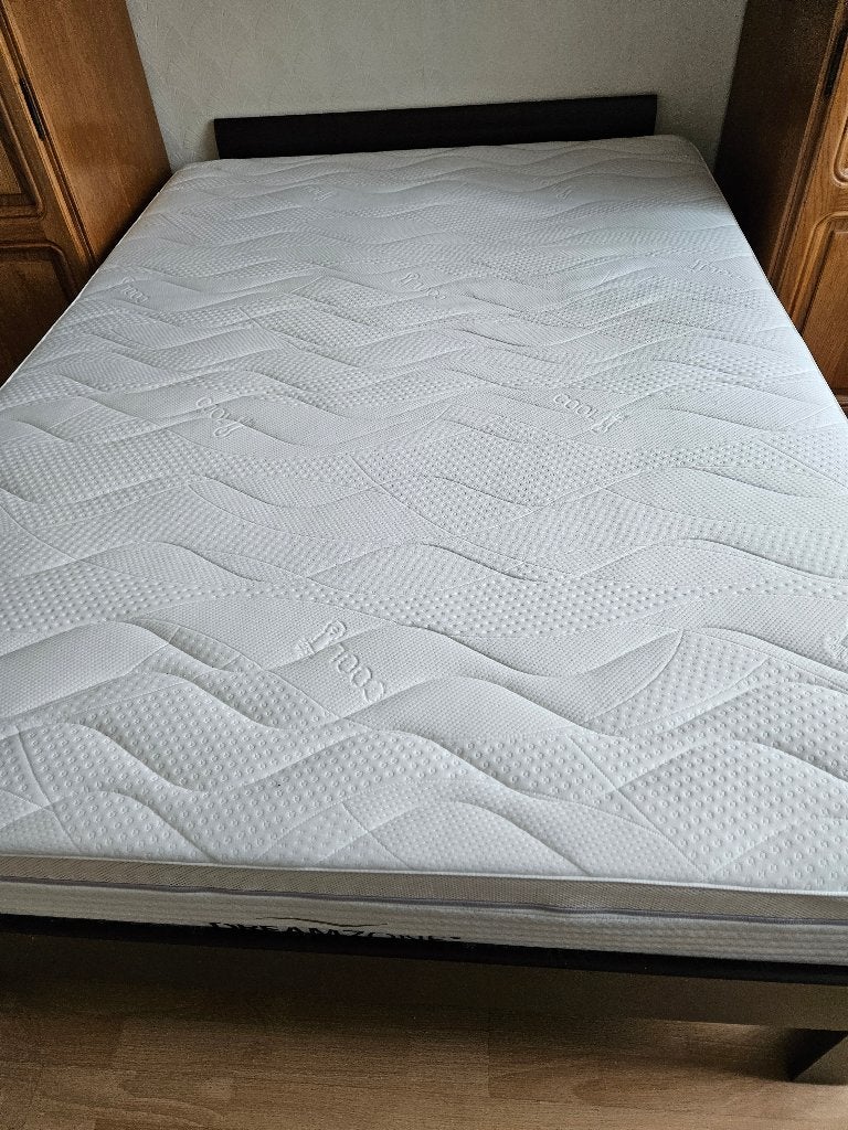 Bed, Huis en Inrichting, Ophalen, Bruin, Tweepersoons, 140 cm
