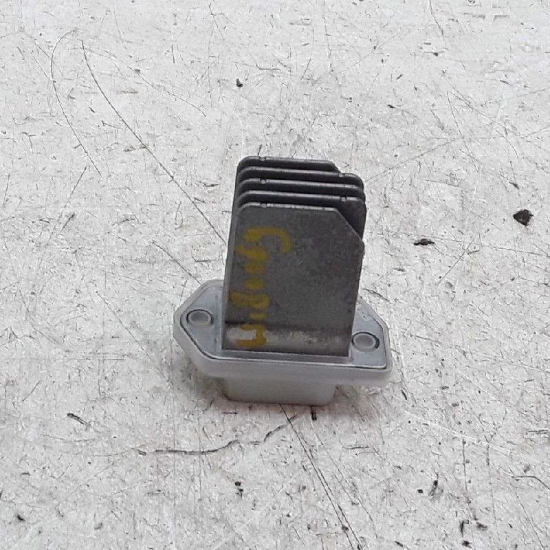 KACHELWEERSTAND Hyundai Coupe (01-2001/08-2009), Auto-onderdelen, Gebruikt, Hyundai
