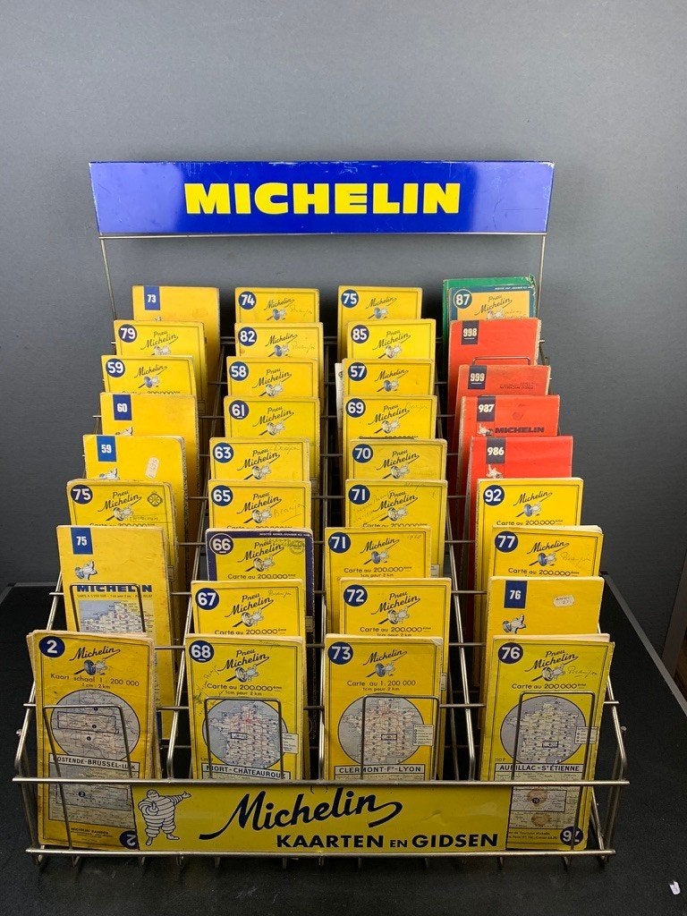 Michelin route kaarten display incl kaarten o.a Frankrijk, Verzamelen, Ophalen of Verzenden, Zo goed als nieuw, Reclamebord