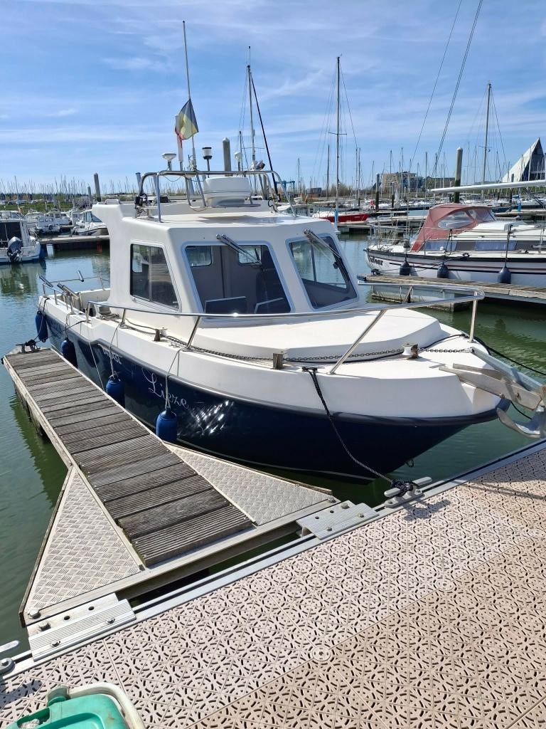 Boot Orka 800, Gebruikt, Binnenboordmotor, Diesel, Polyester
