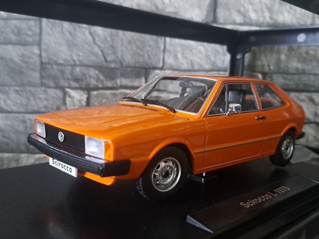!!PROMOTIONS!! VW VOLKSWAGEN SCIROCCO L 1975 1/18ème, Hobby & Loisirs créatifs, Neuf, Autres marques, Voiture, Enlèvement ou Envoi