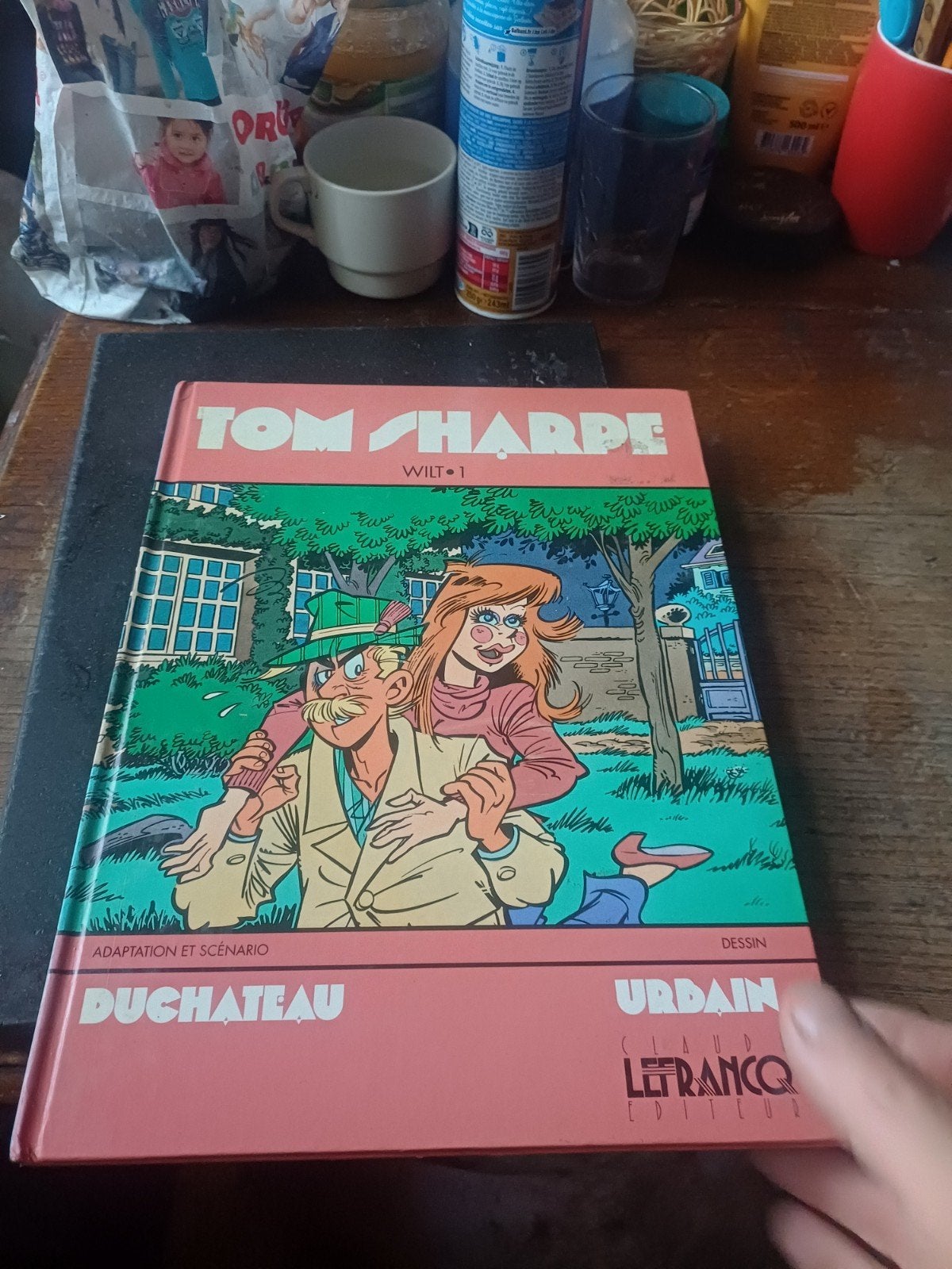 Bd, Livres, Enlèvement