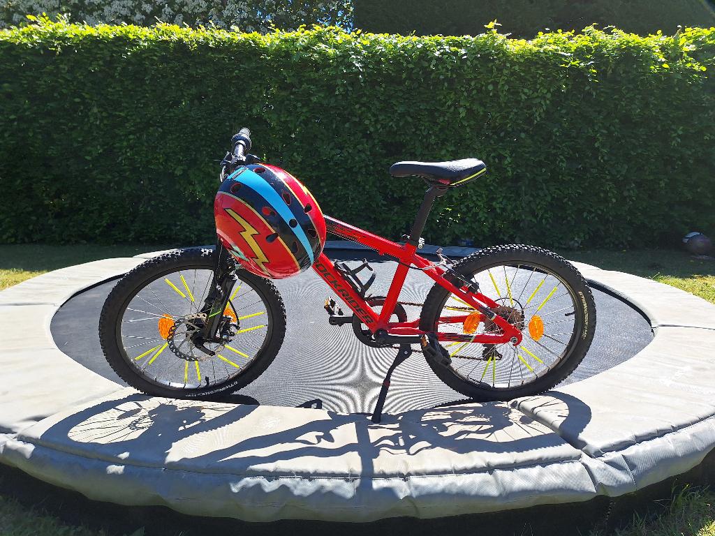 2 x kinderfiets 7 /9 jaar (jongen) & 9 /12 jaar (meisje), Ophalen, Gebruikt, Velgrem