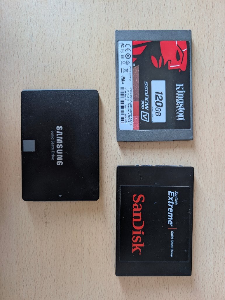 Sata SSD (Samsung, Kingston, Sandisk), Computers en Software, Harde schijven, Gebruikt, Desktop, Intern, SSD, SATA, Ophalen