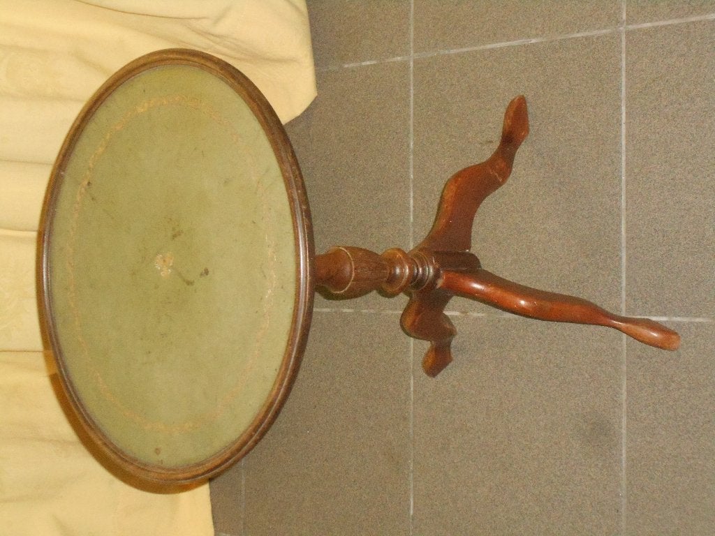 petite table de salon a 20 euros, Enlèvement, Comme neuf, Chêne