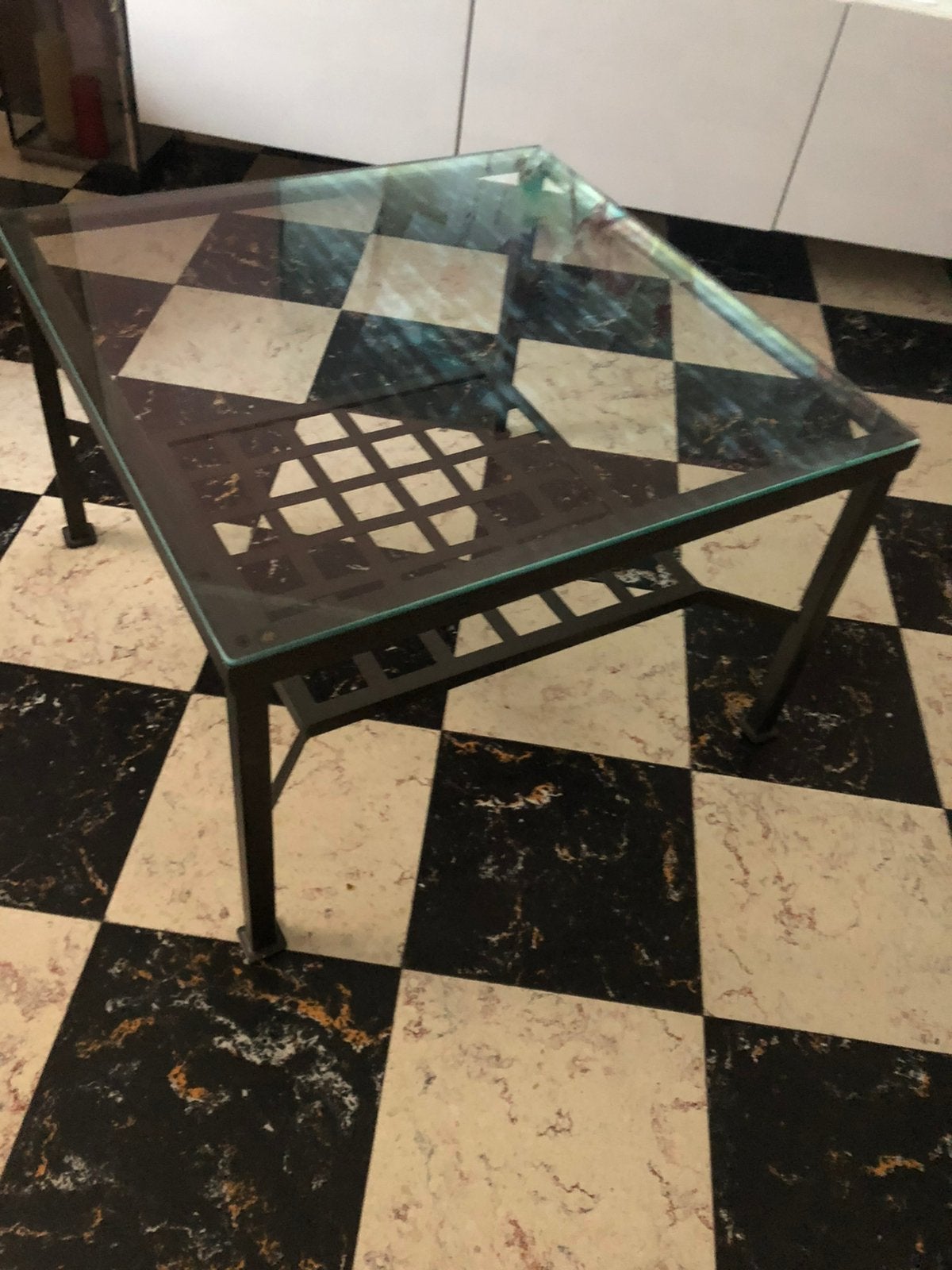 Mooie kleine woonkamertafel, Ophalen, Zo goed als nieuw