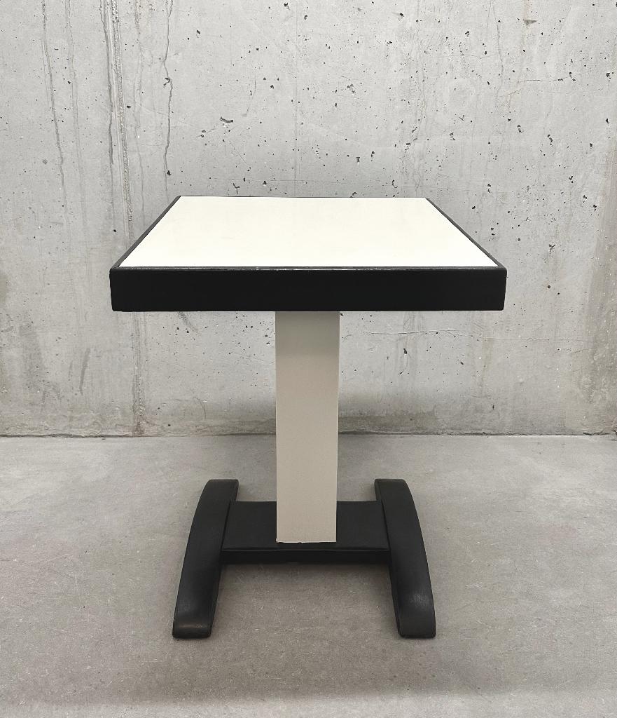 Table bistro 1930 Art Déco remise en état, Antiek en Kunst, Antiek | Meubels | Tafels, Ophalen