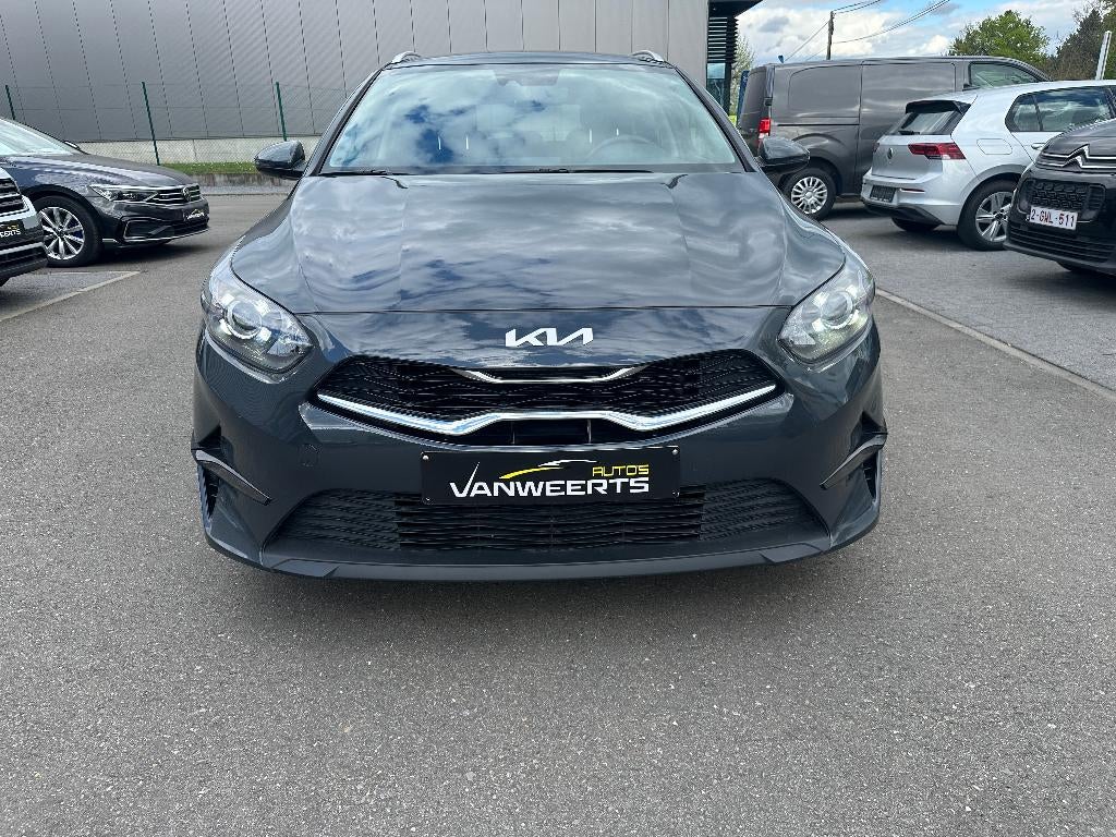 Kia Ceed SW benzine, 11/2023 CARPLAY/ CAMERA, Auto's, Euro 6, Lane Keeping Assist, Bedrijf, 1000 cc