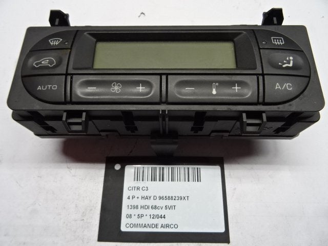 PANNEAU DE COMMANDE CLIMATISATION C3 (FC / FL / FT), Citroën, Mevr. I. Hauben, Utilisé, Rue de l'Espoir 34 34
4030  GRIVEGNÉE, BE